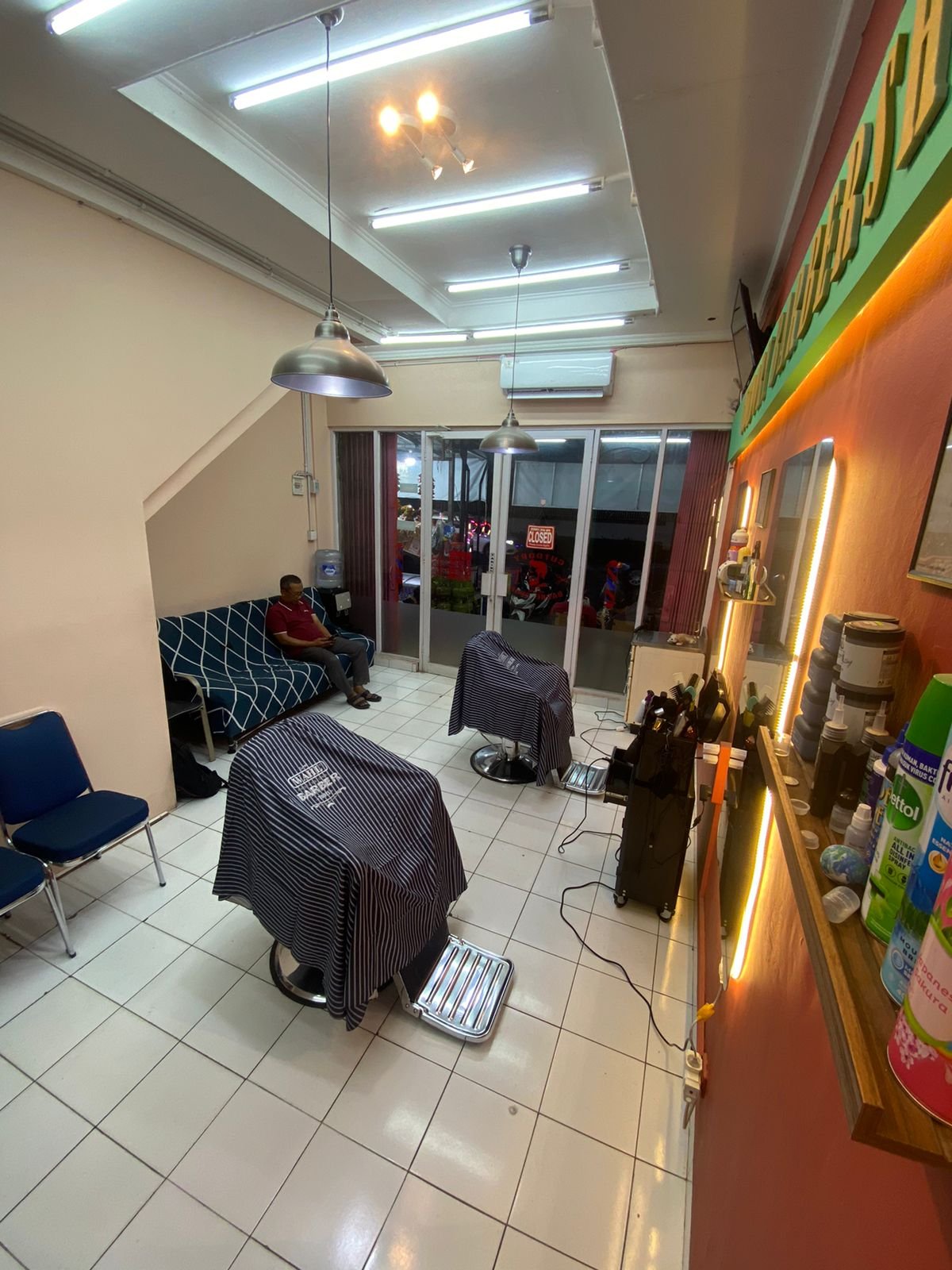 Suasana 1